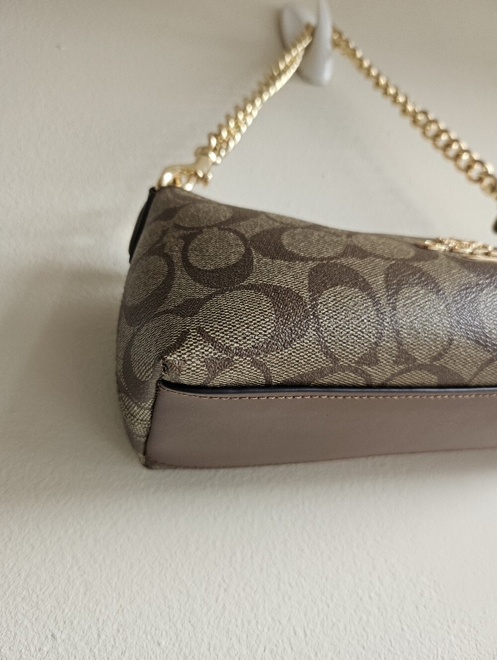 Coach Charlotte Shoulder Bag In Signature Canvas - Picture 4 of 7